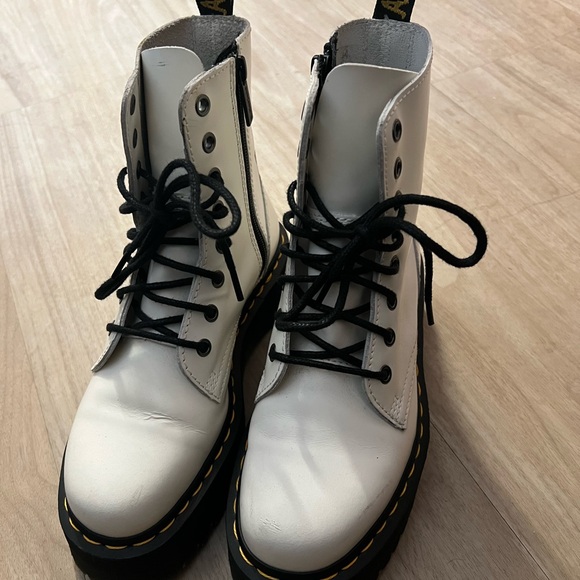 Dr. Martens Jadon Boots White - Picture 3 of 6